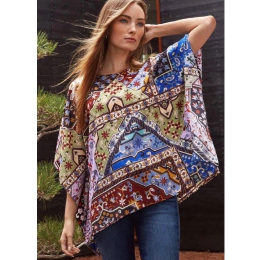 Johnny Was Miklos Poncho Style Blouse Size Large